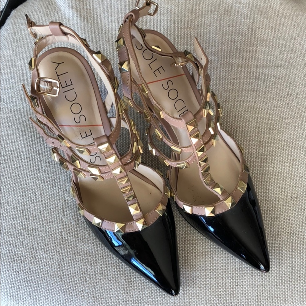 Sole Society TIIA Studded t-strap Heel